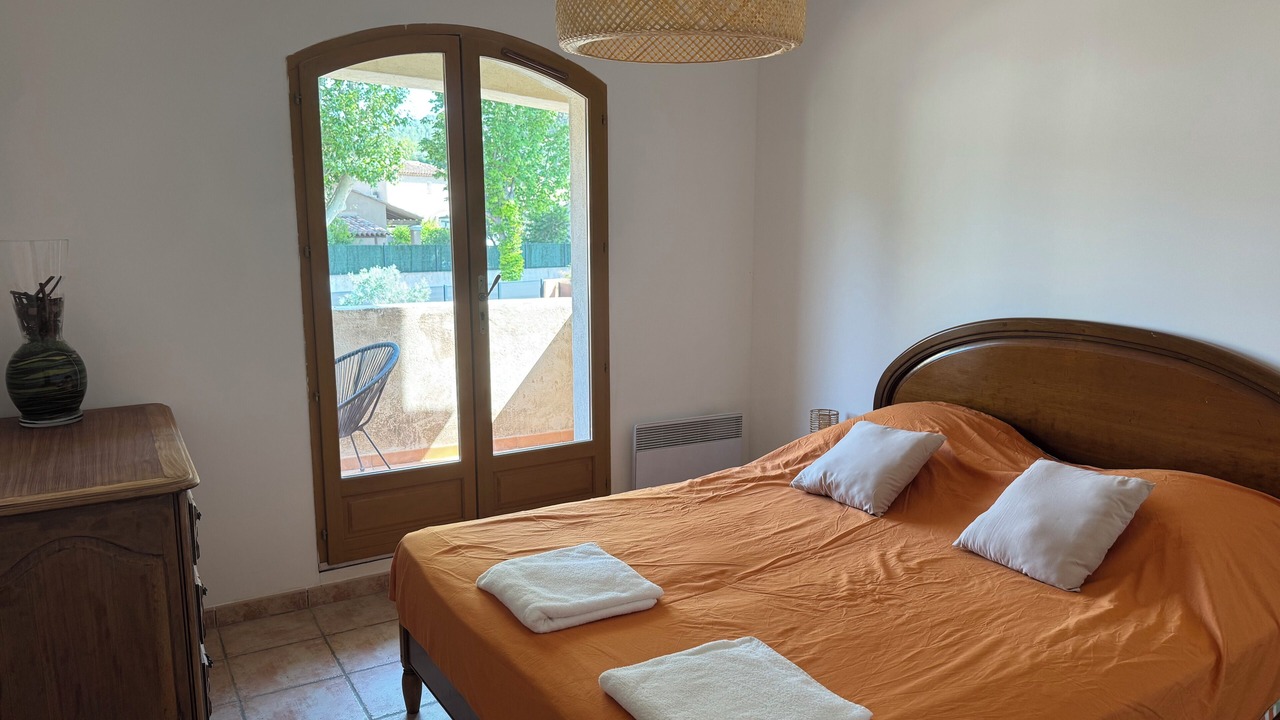 Photo of Bedroom in Saint-Cyr-sur-Mer