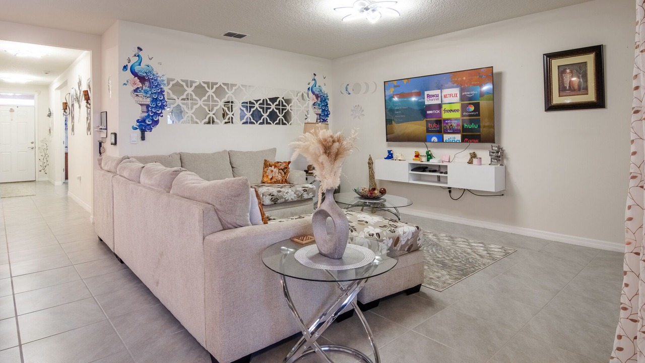 Photo of Livingroom in Haines City