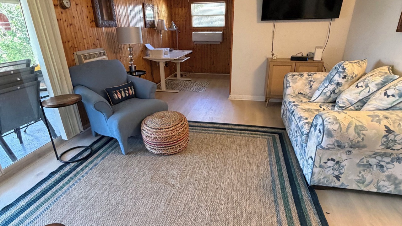 Photo of Livingroom in Sebring
