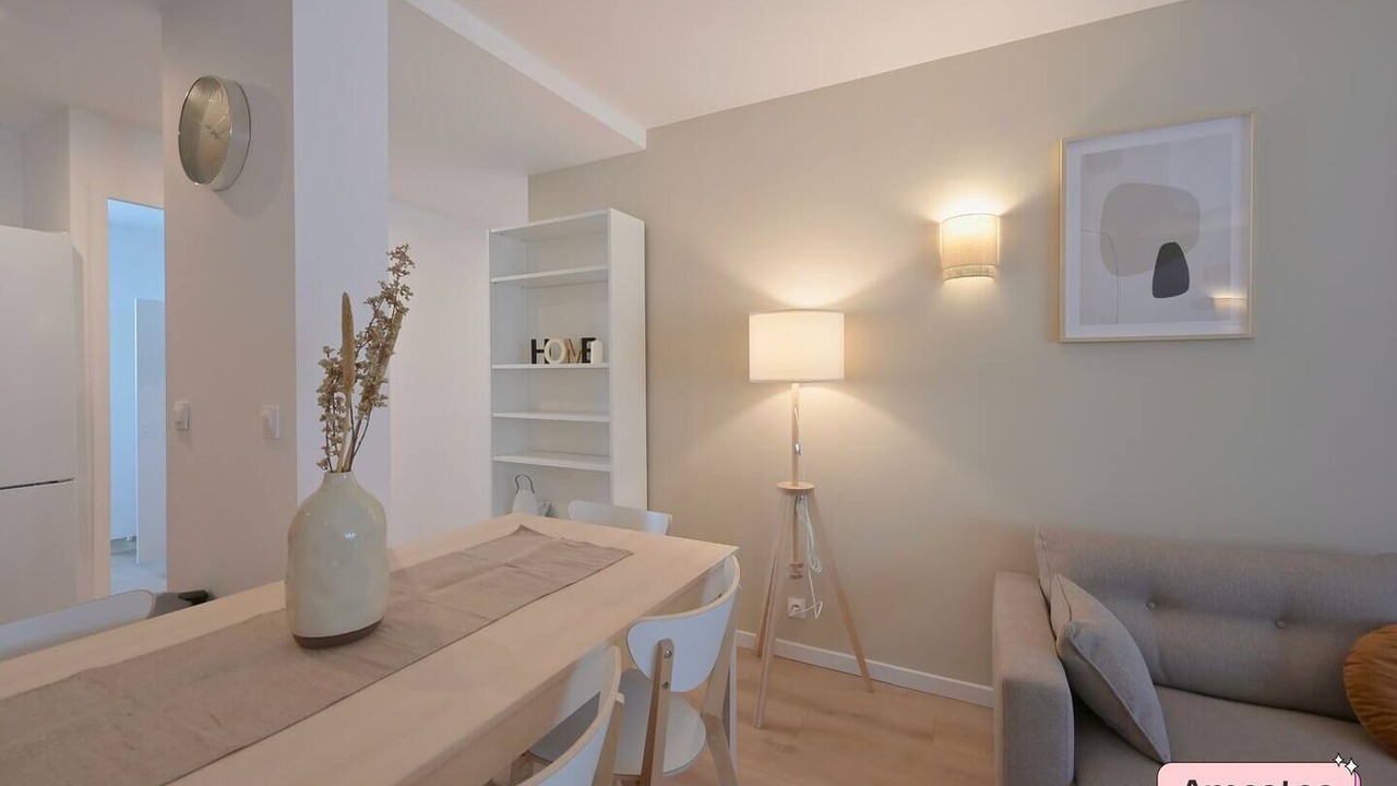 Photo of Livingroom in Valence