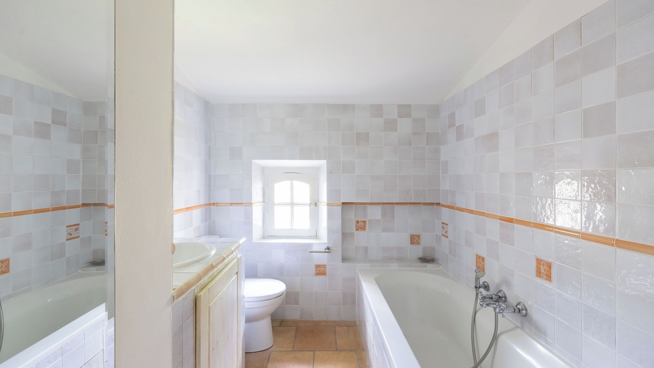 Photo of Bathroom in Fox-Amphoux