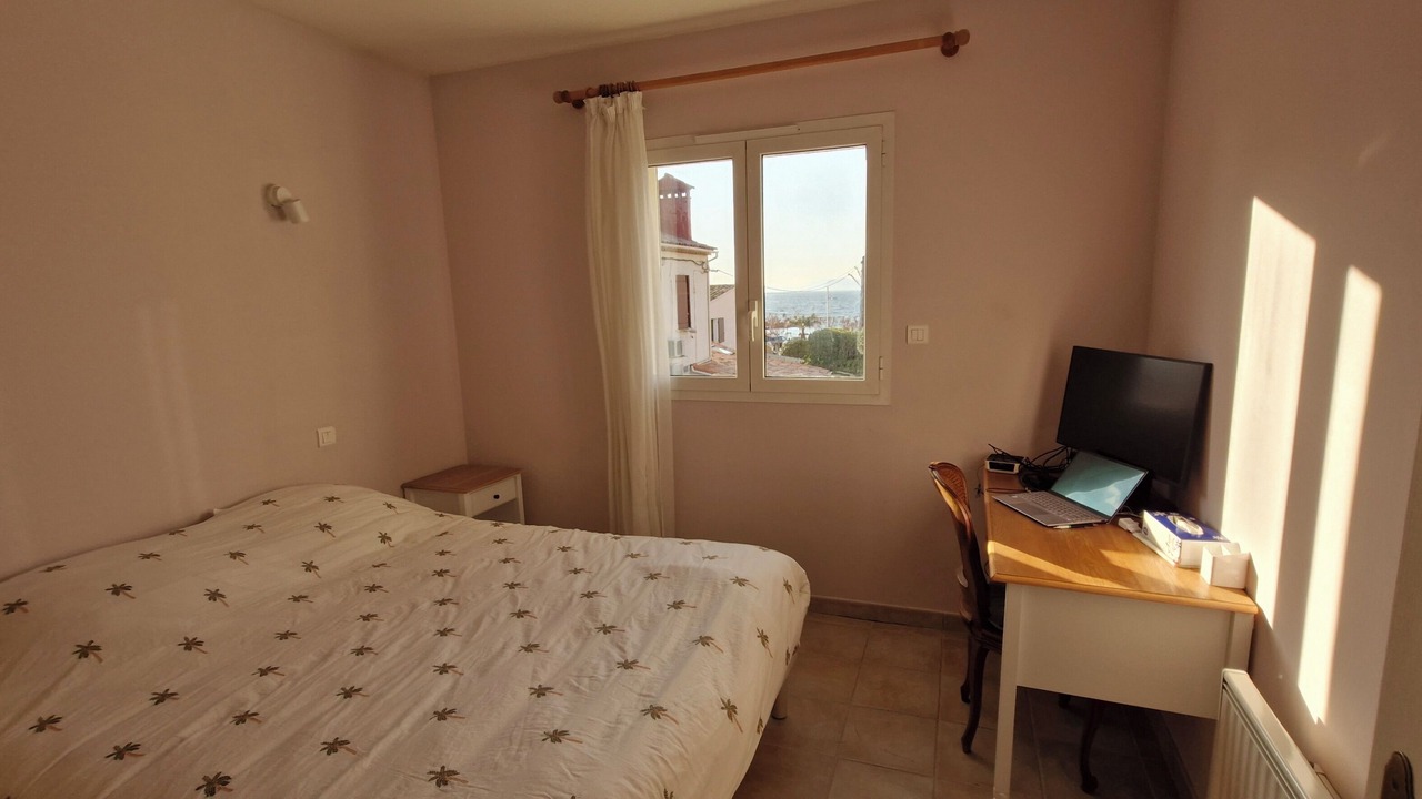 Photo of Bedroom in Le Brusc