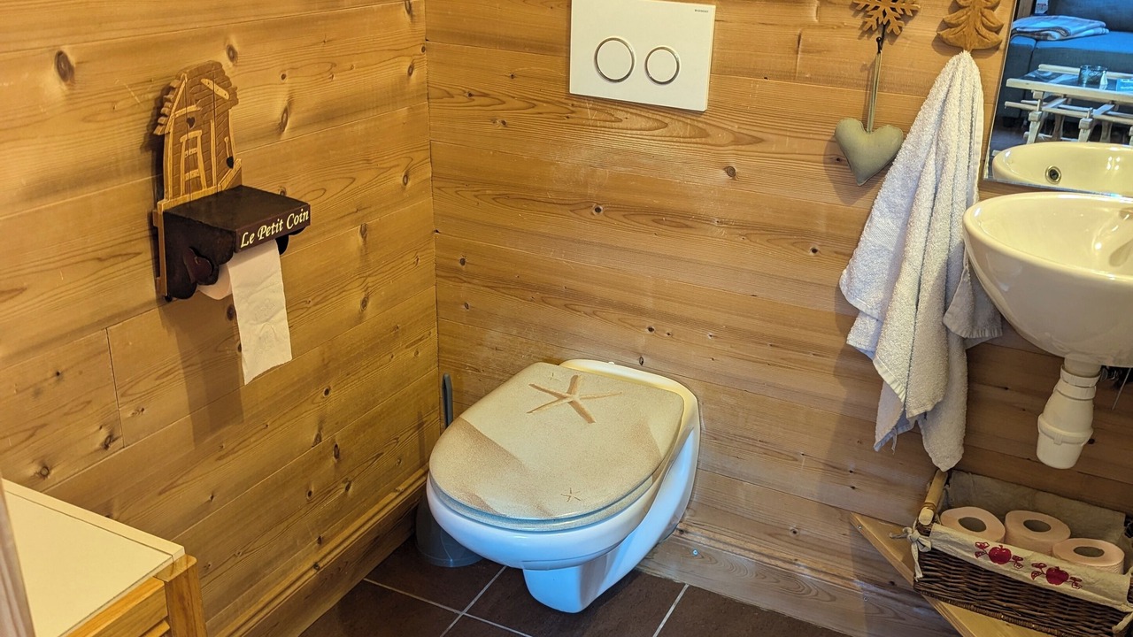 Photo of Bathroom in Saint-Jean-dʼAulps