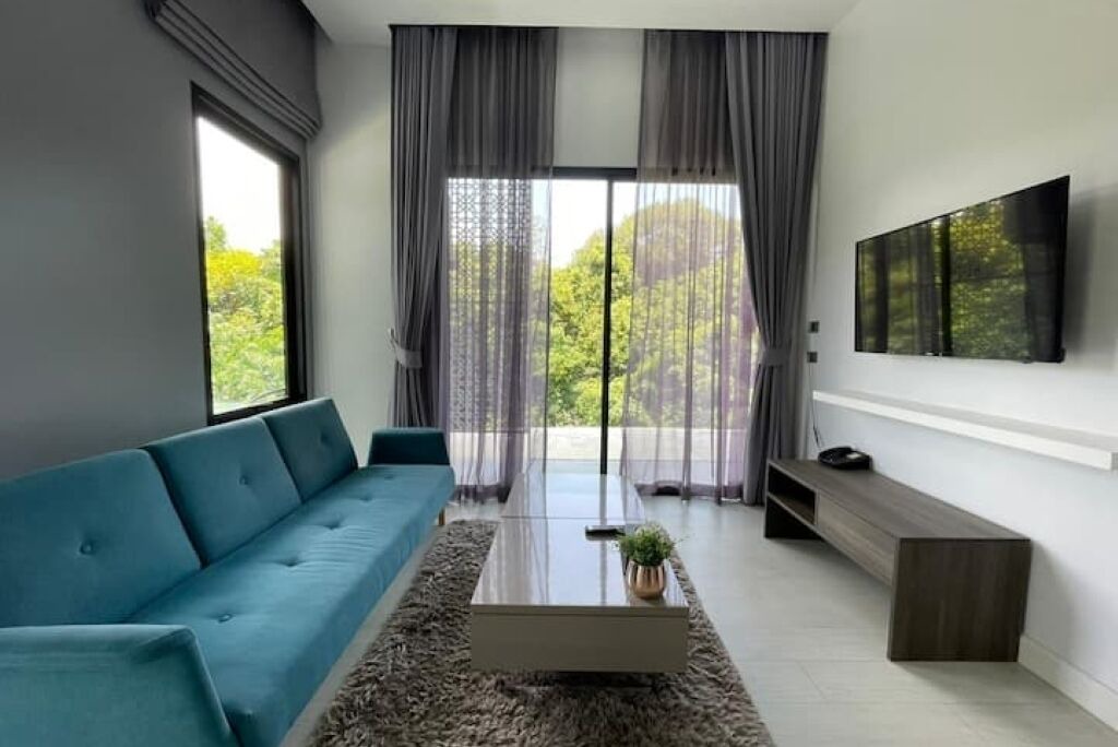 Photo of Livingroom in Nai Harn