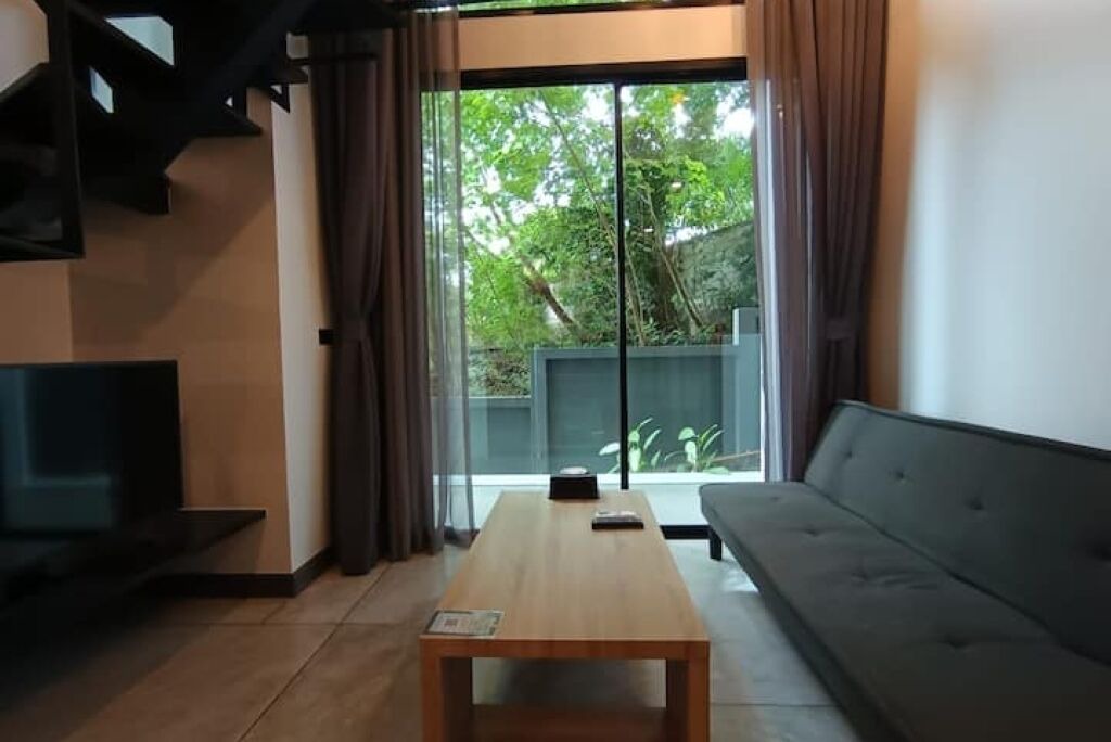 Photo of Livingroom in Nai Harn