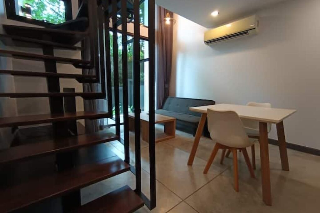Photo of Livingroom in Nai Harn