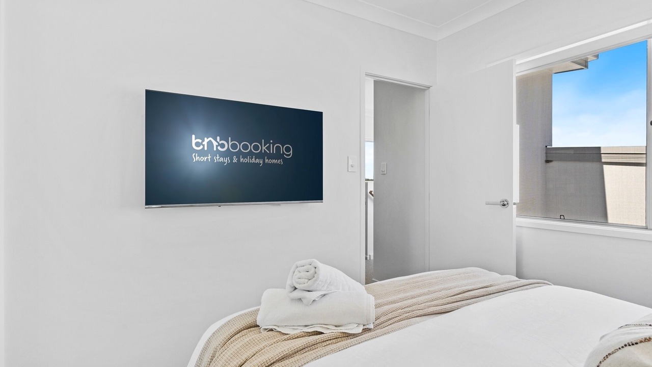 Photo of Bedroom in Oxenford