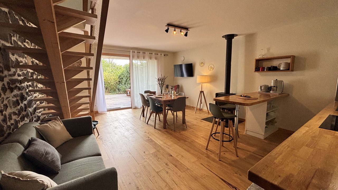 Photo of Livingroom in Volvic