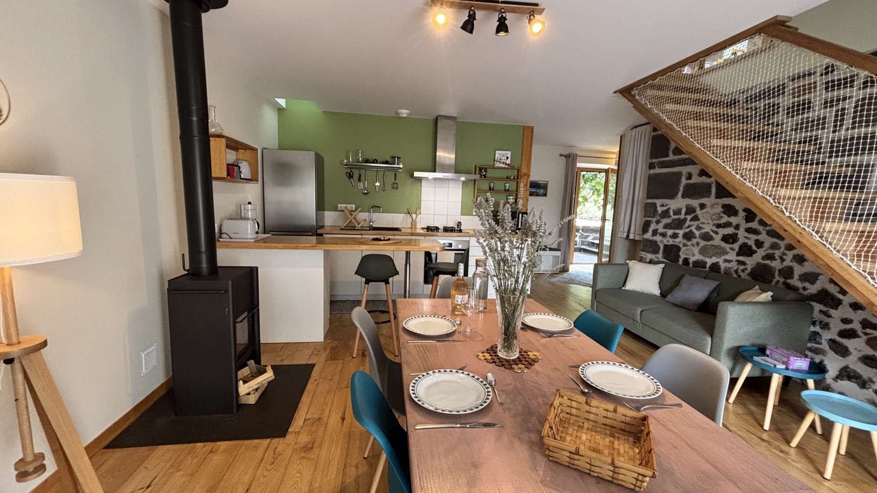 Photo of Livingroom in Volvic