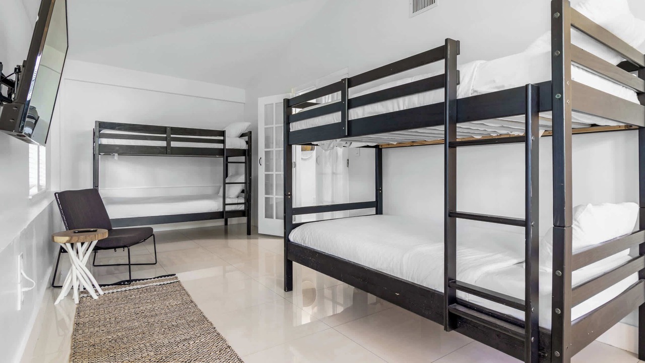 Photo of Bedroom in Midtown