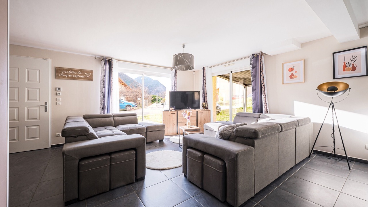Photo of Livingroom in Saint-Jean-de-Maurienne
