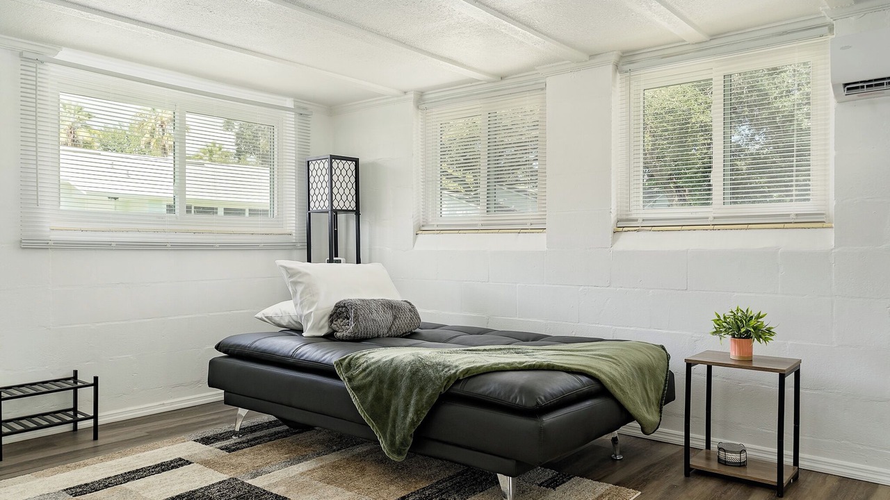 Photo of Bedroom in Downtown