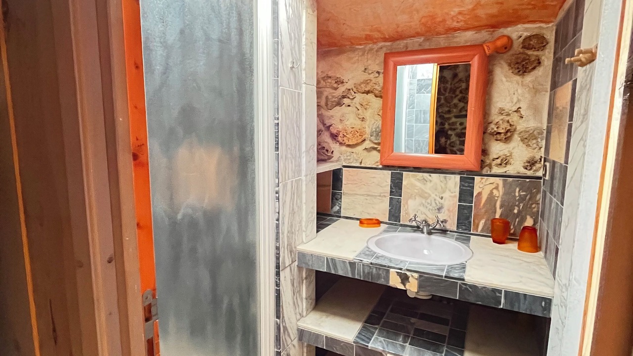 Photo of Bathroom in Trans-en-Provence