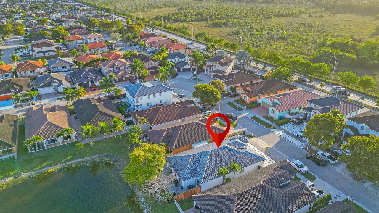 Photo of Outdoor in Tamiami