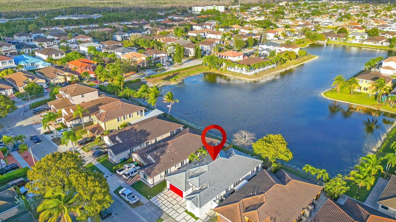 Photo of Outdoor in Tamiami