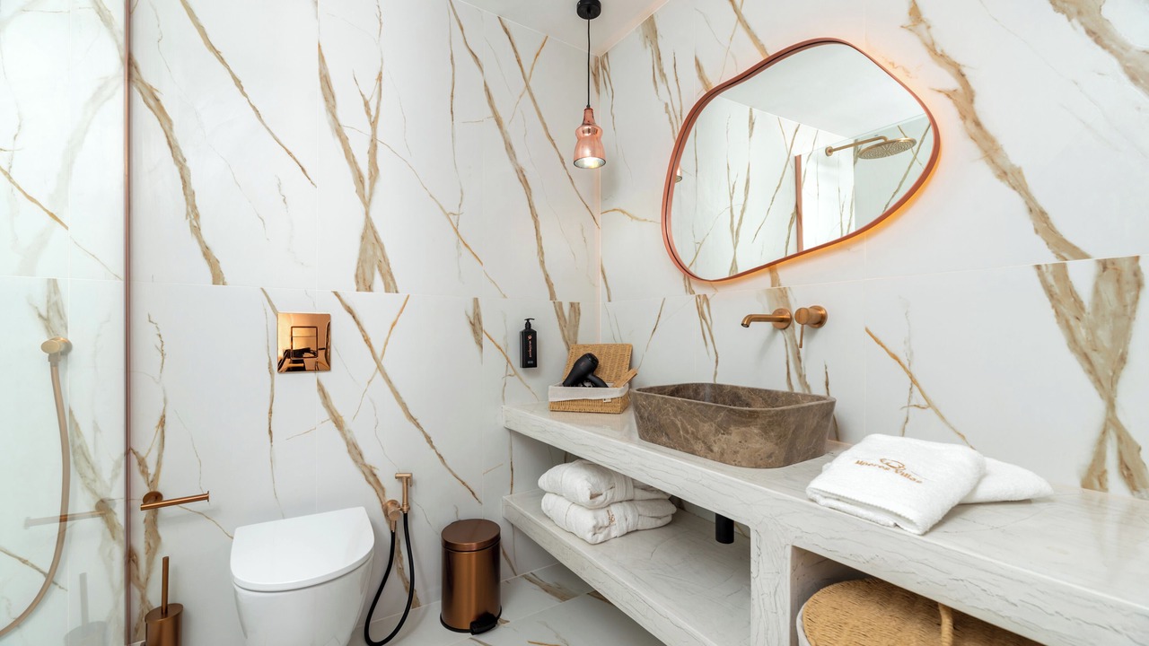 Photo of Bathroom in Vourvoulos