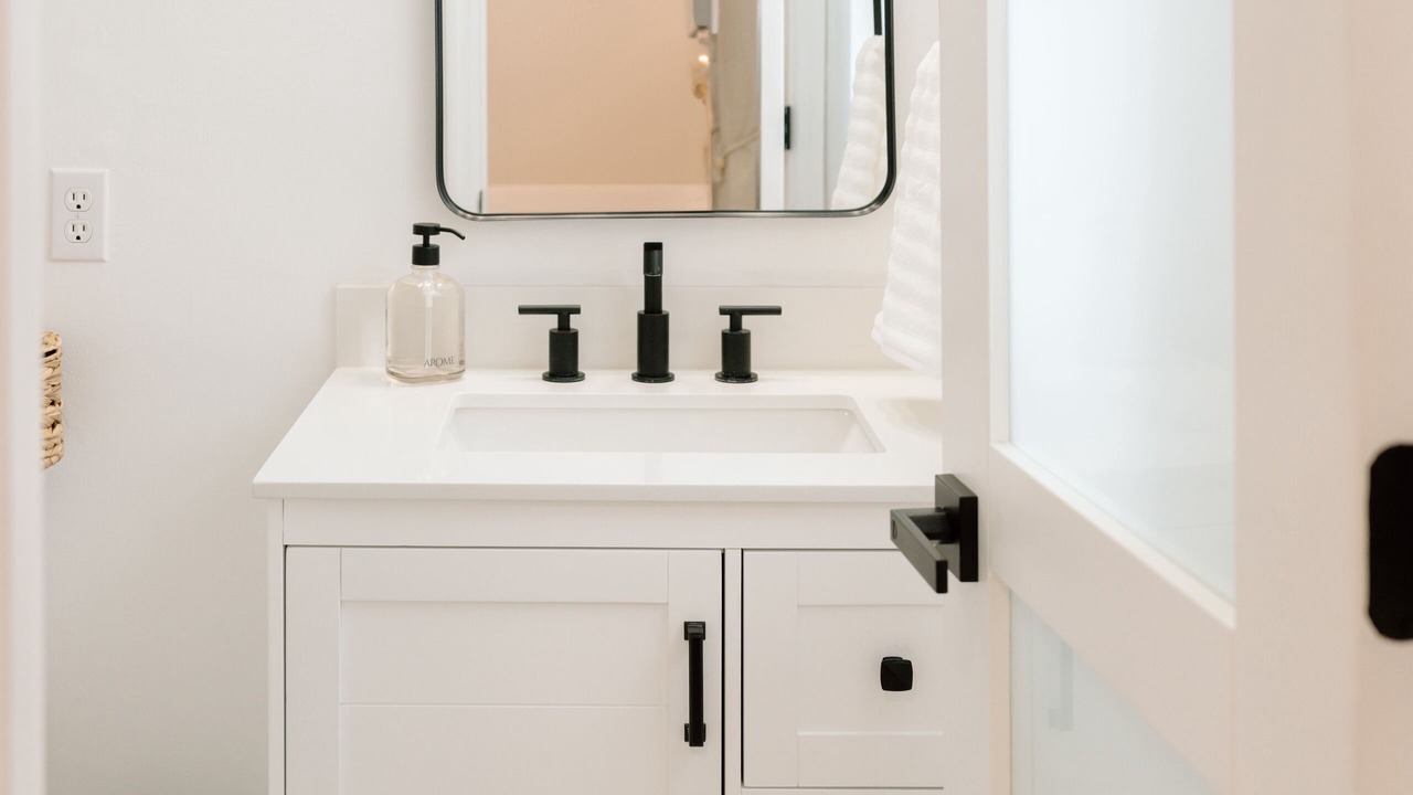 Photo of Bathroom in Lakeland