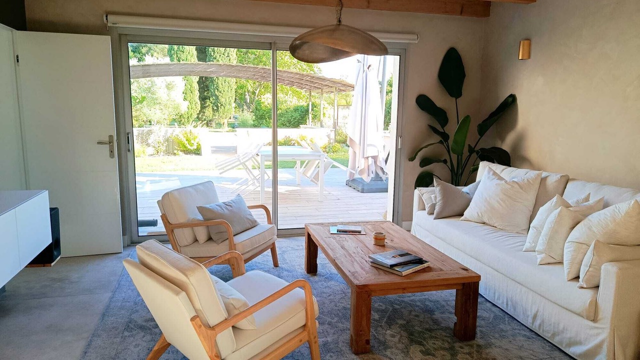 Photo of Livingroom in Velleron