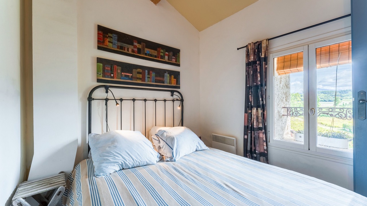 Photo of Bedroom in Crestet