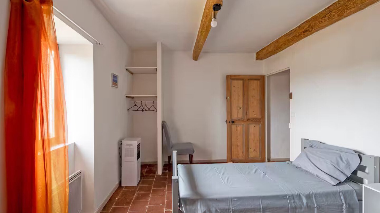 Photo of Bedroom in Massillargues-Attuech