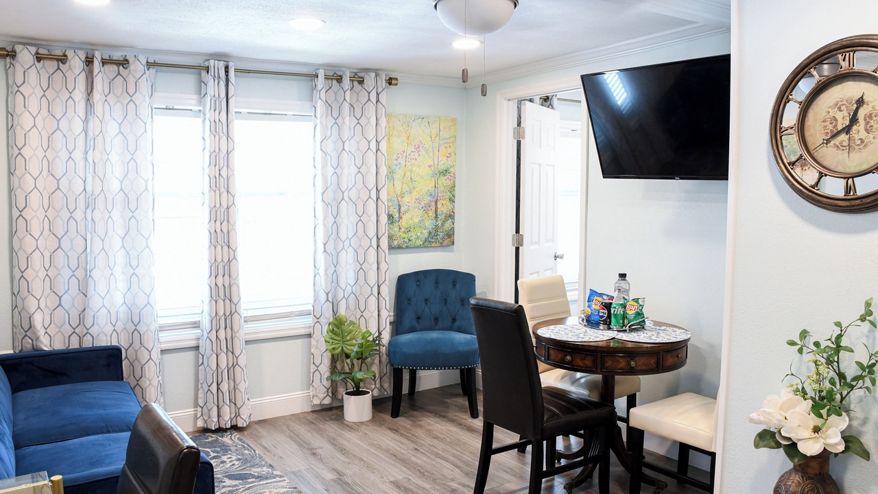 Photo of Livingroom in Winter Haven