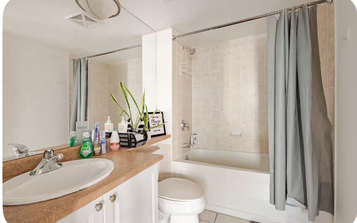 Photo of Bathroom in Niagara