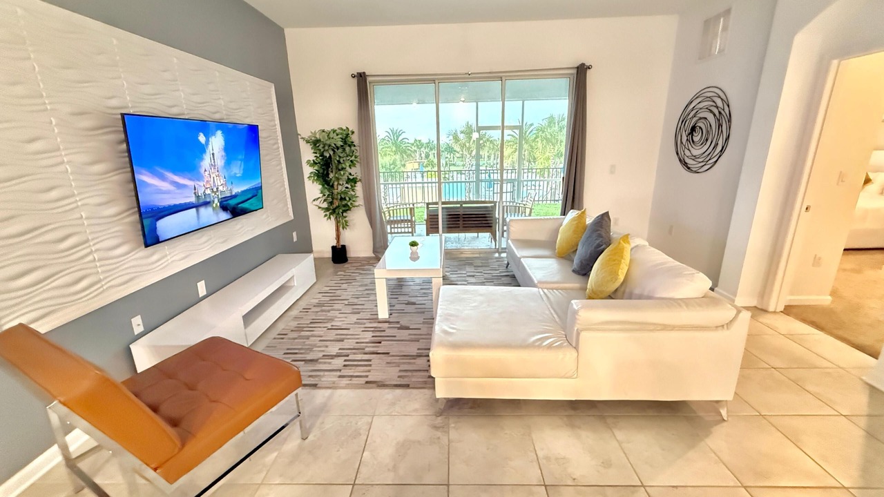 Photo of Livingroom in Four Corners