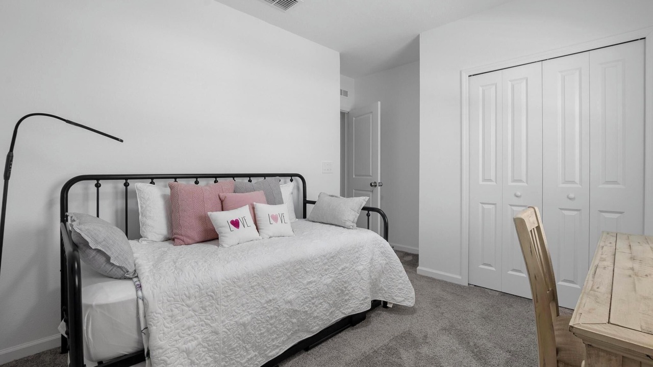 Photo of Bedroom in Winter Haven