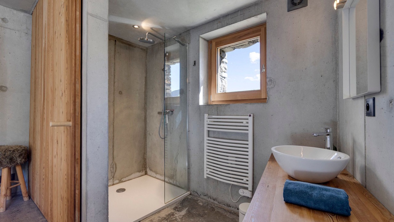 Photo of Bathroom in Montvalezan
