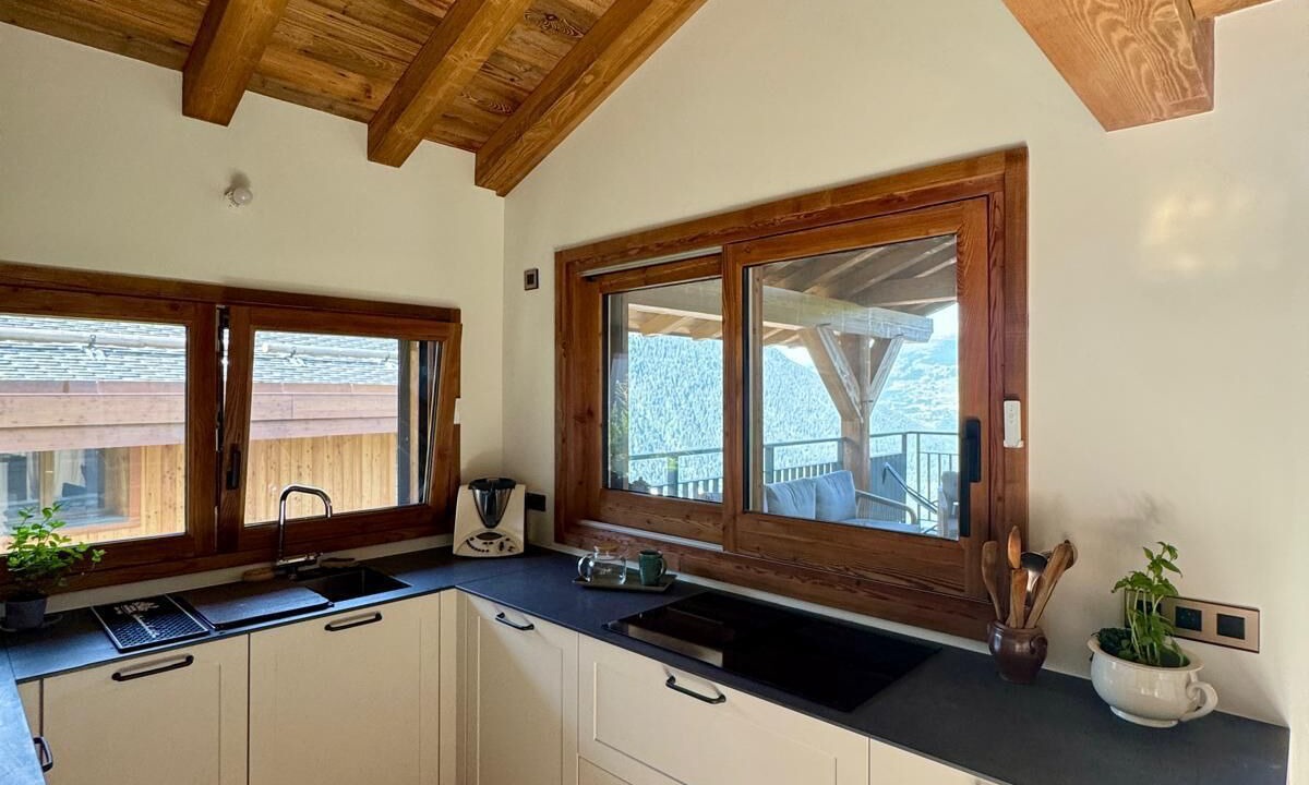 Photo of Kitchen in Montvalezan