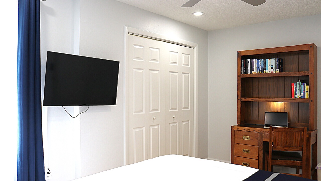 Photo of Bedroom in Lakeland