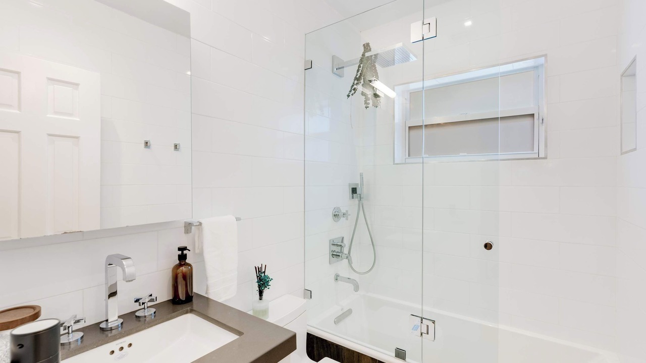 Photo of Bathroom in Southwest Coconut Grove