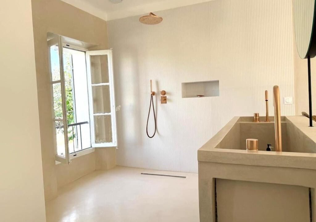 Photo of Bathroom in Saint-Cyr-sur-Mer