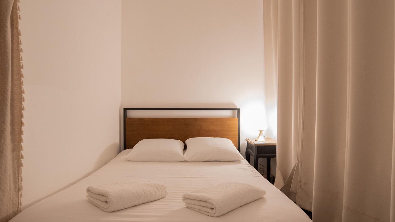 Photo of Bedroom in Republique - Tolstoi