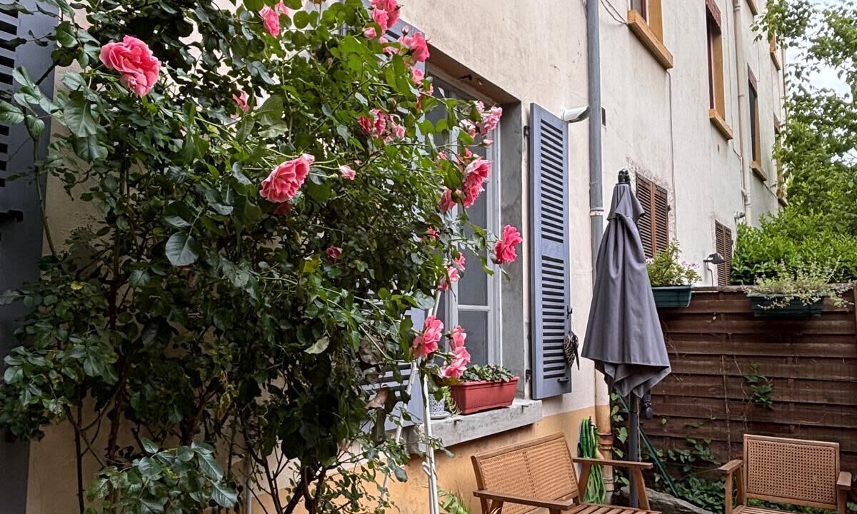 Photo of Patio Balcony in Republique - Tolstoi