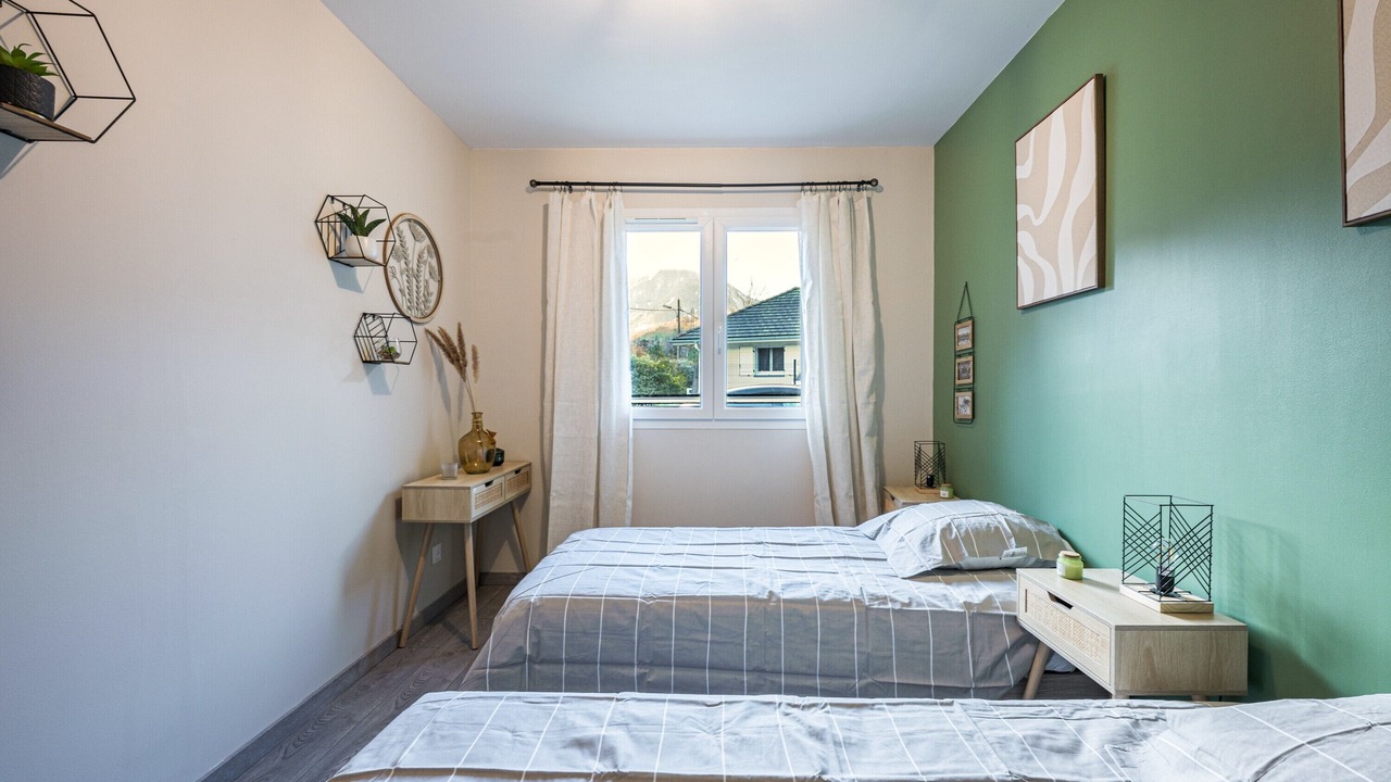 Photo of Bedroom in Saint-Jean-de-Maurienne