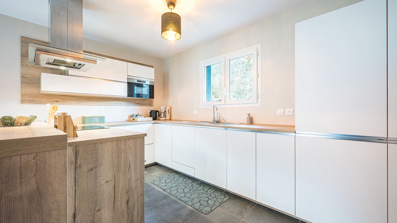 Photo of Kitchen in Saint-Jean-de-Maurienne