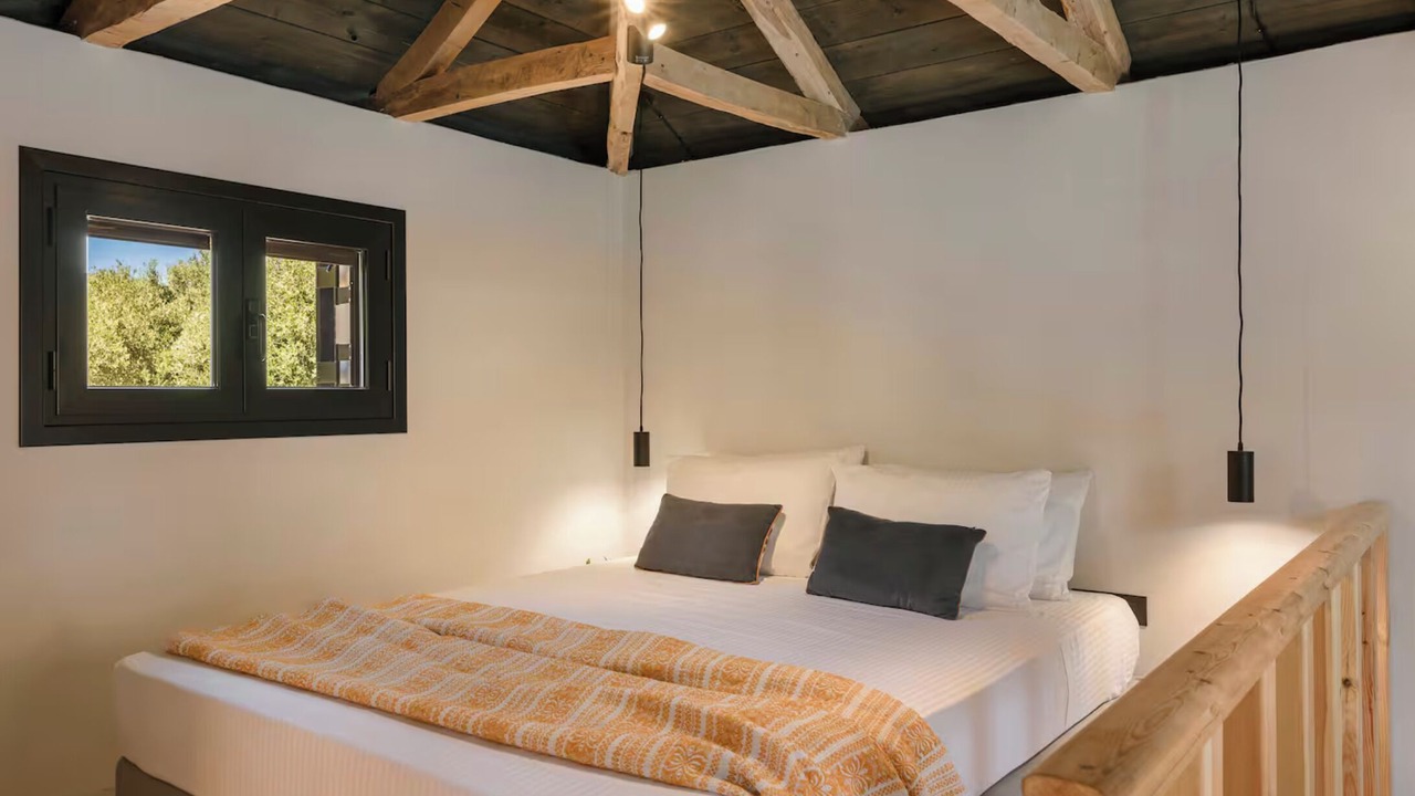 Photo of Bedroom in Aetos