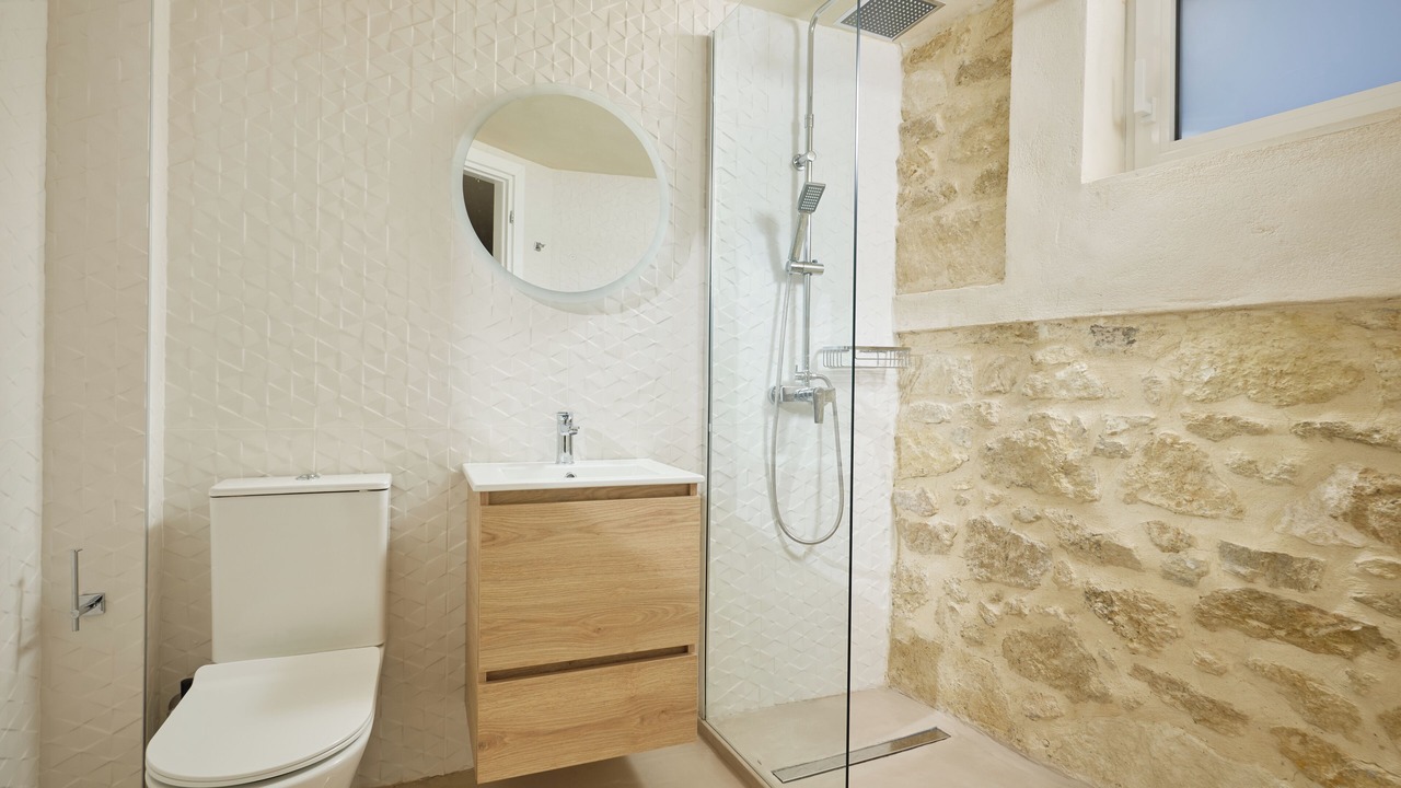 Photo of Bathroom in Myrtia