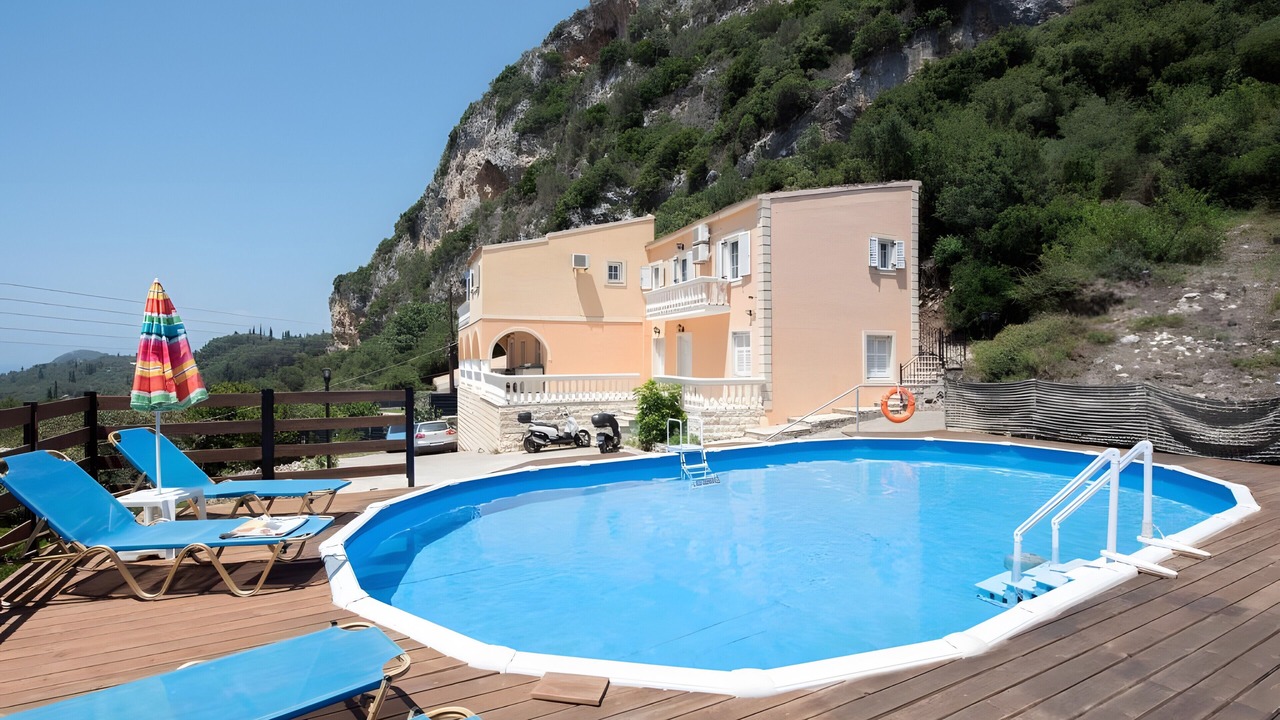 Photo of Outdoor in Doukades