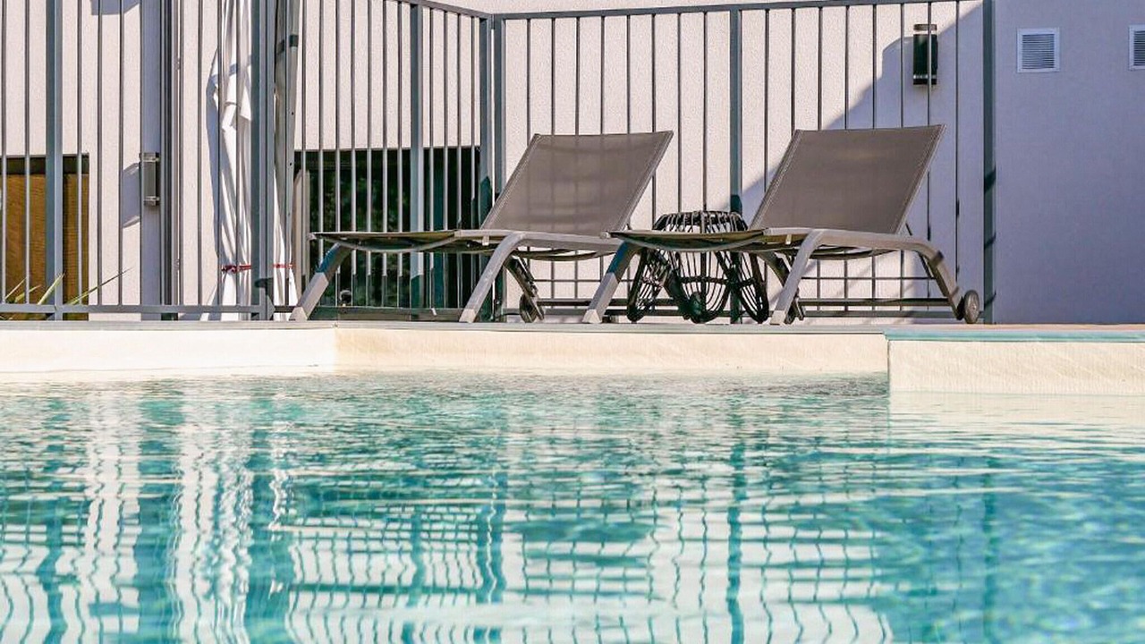 Photo of Outdoor in Allan