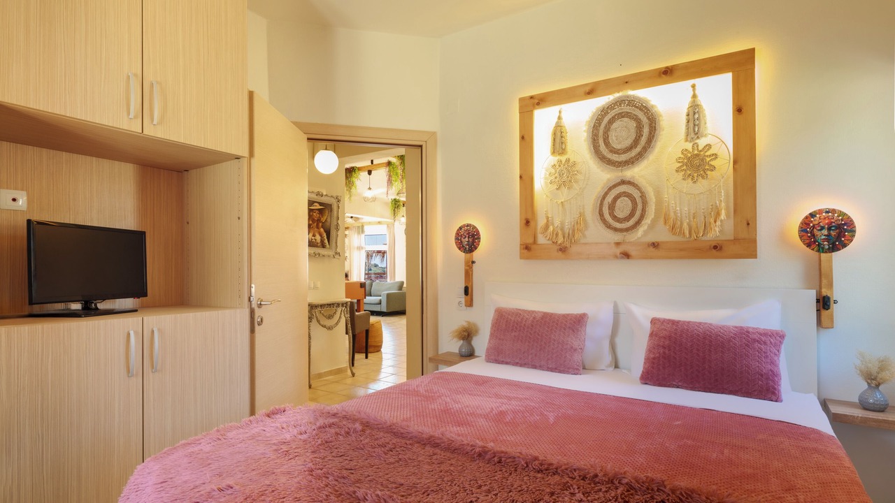 Photo of Bedroom in Stavromenos