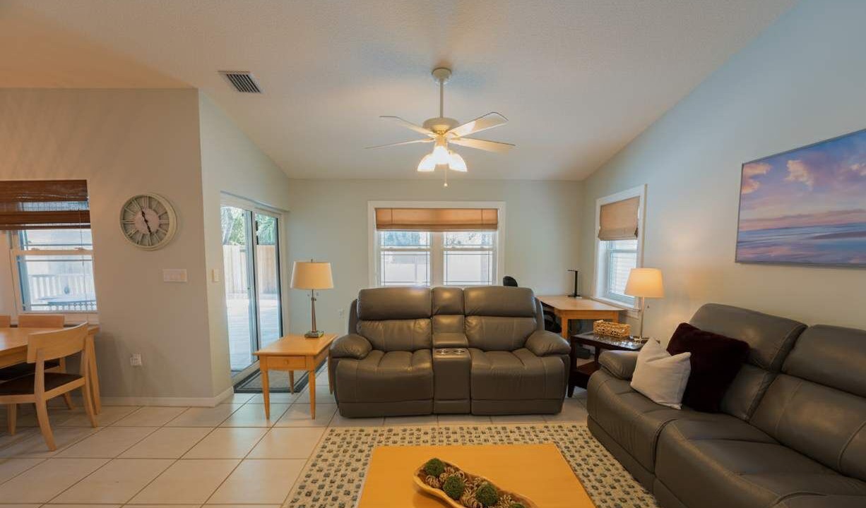 Photo of Livingroom in Country Walk