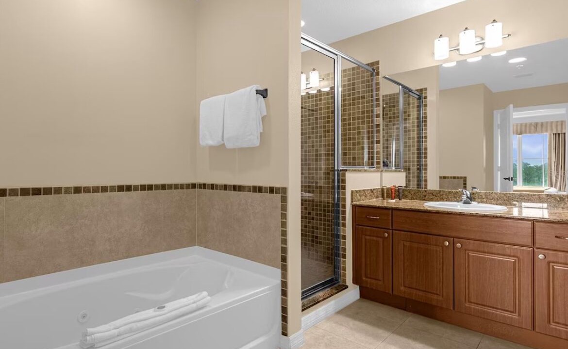 Photo of Bathroom in Florida Center