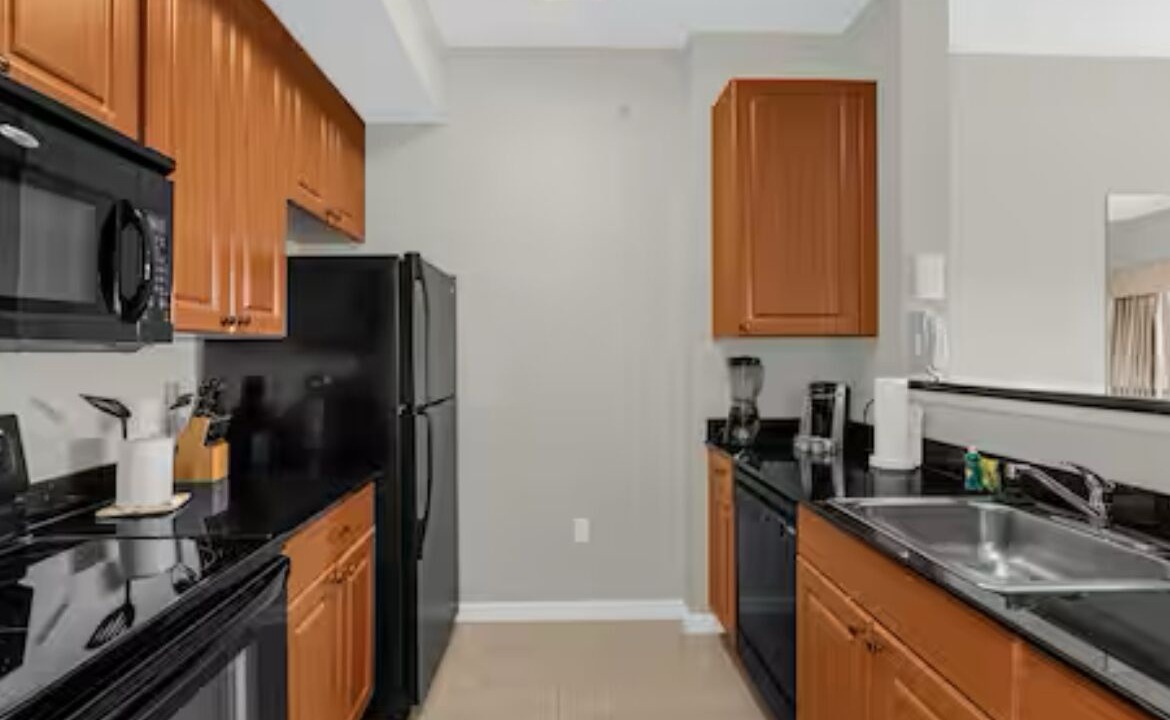 Photo of Kitchen in Florida Center