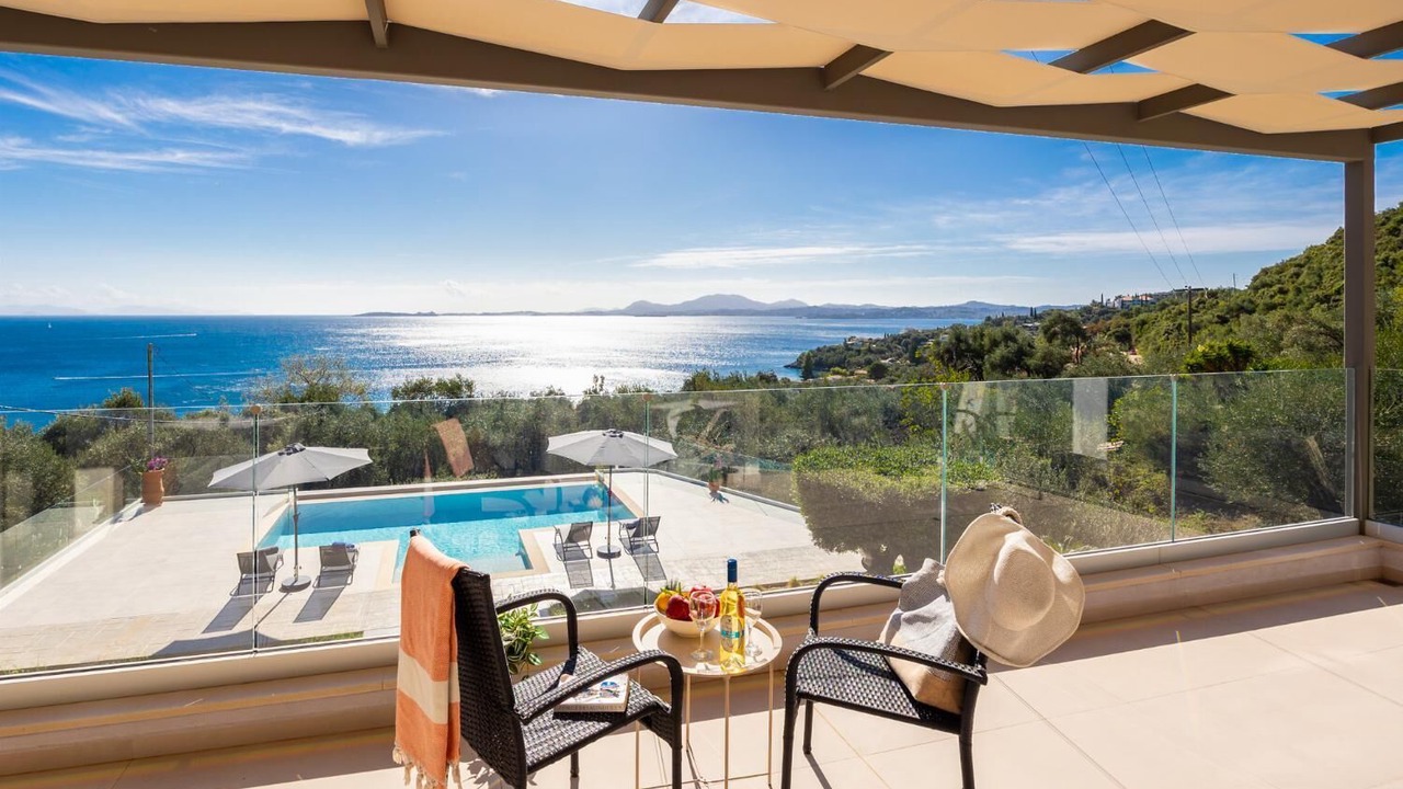 Photo of Patio Balcony in Barbati