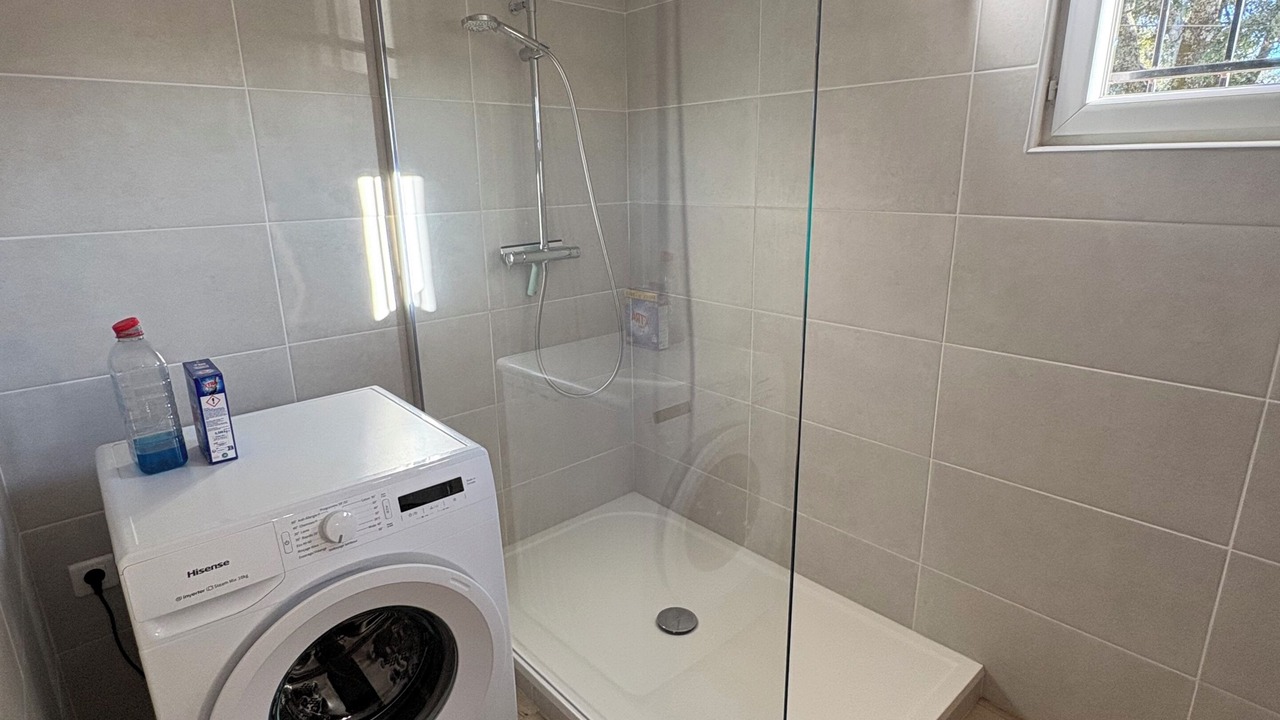 Photo of Bathroom in Saint-Julien