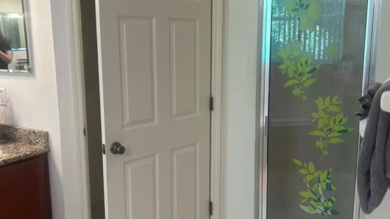 Photo of Bathroom in Seasons