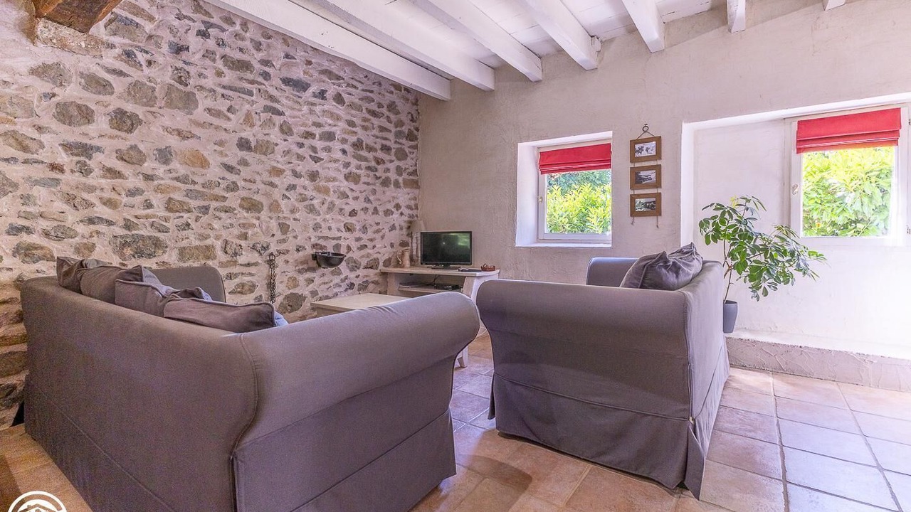 Photo of Livingroom in Manzat