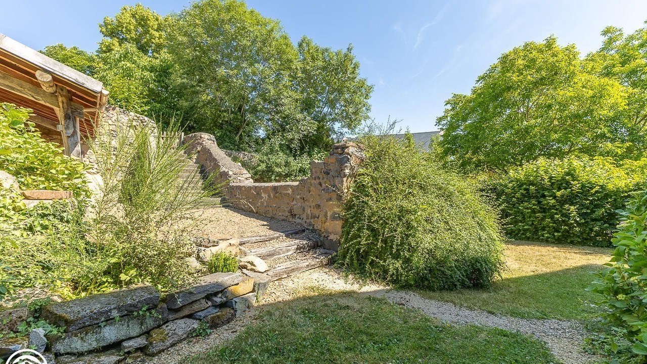 Photo of Outdoor in Manzat
